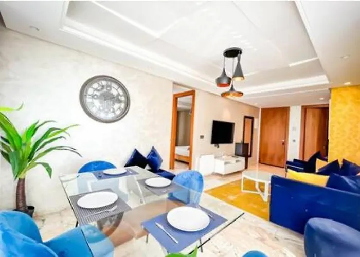 Residence Saphir Luxury Apartment With Terrace In Racine